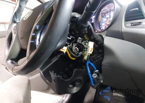 2015 Hyundai Elantra Limited from USA, damaged, VIN 5NPDH4AE6FH597713